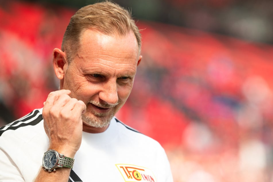 Mauro Lustrinelli (50) weiß, dass die Umstellung aufs neue Spielsystem noch Zeit braucht.