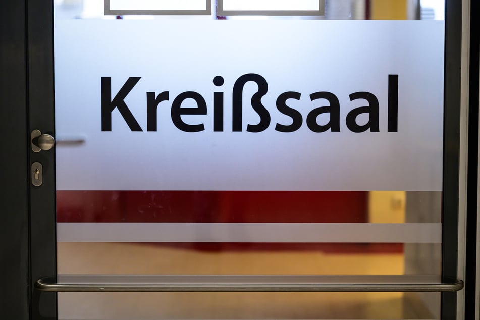 Nach Kündigungen von Beleghebammen in Thüringen wächst die politische Kritik am neuen Hebammenhilfevertrag. (Symbolbild)