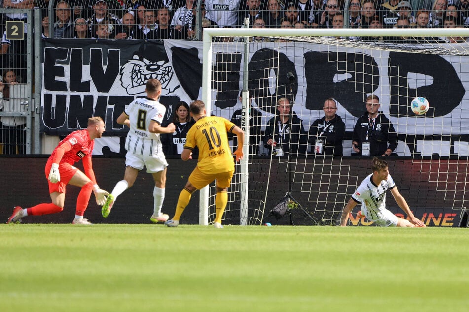 Das erste Zweitligator von Jakob Lemmer (25)! Er traf zur 2:1-Führung. Die Vorlage hatte Niklas Hauptmann gegeben.