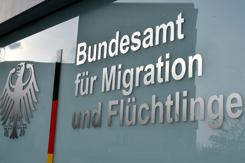 Neueste Nachrichten zur Asylpolitik in Deutschland liest Du auf TAG24. © dpa/Jens Kalaene