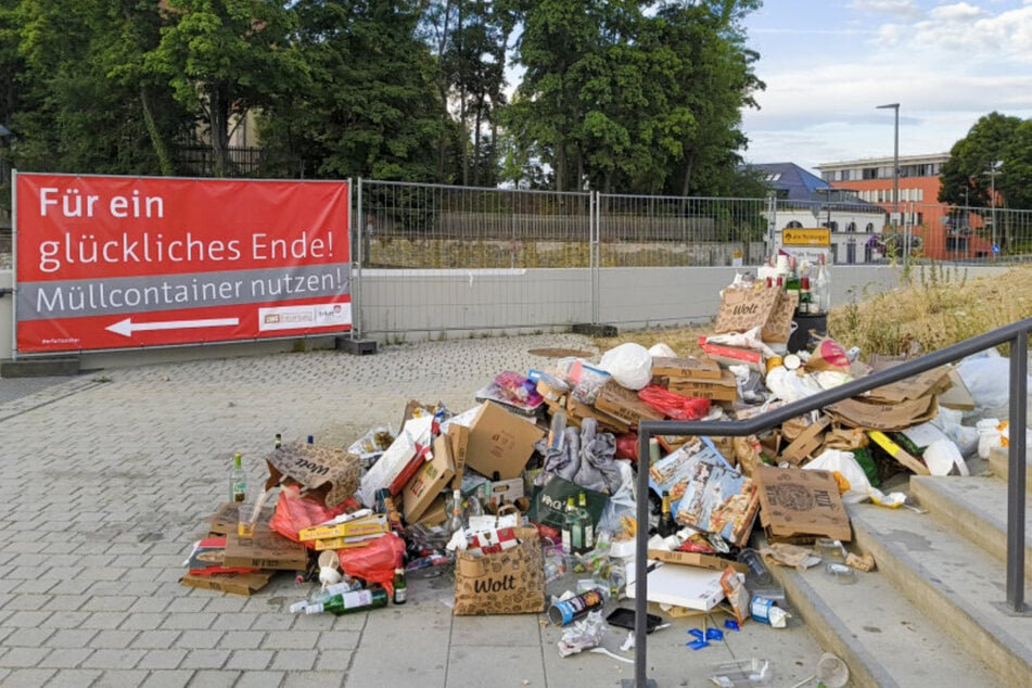 Der von Konzertbesuchern verursachte Müll wurde inzwischen wieder beseitigt.