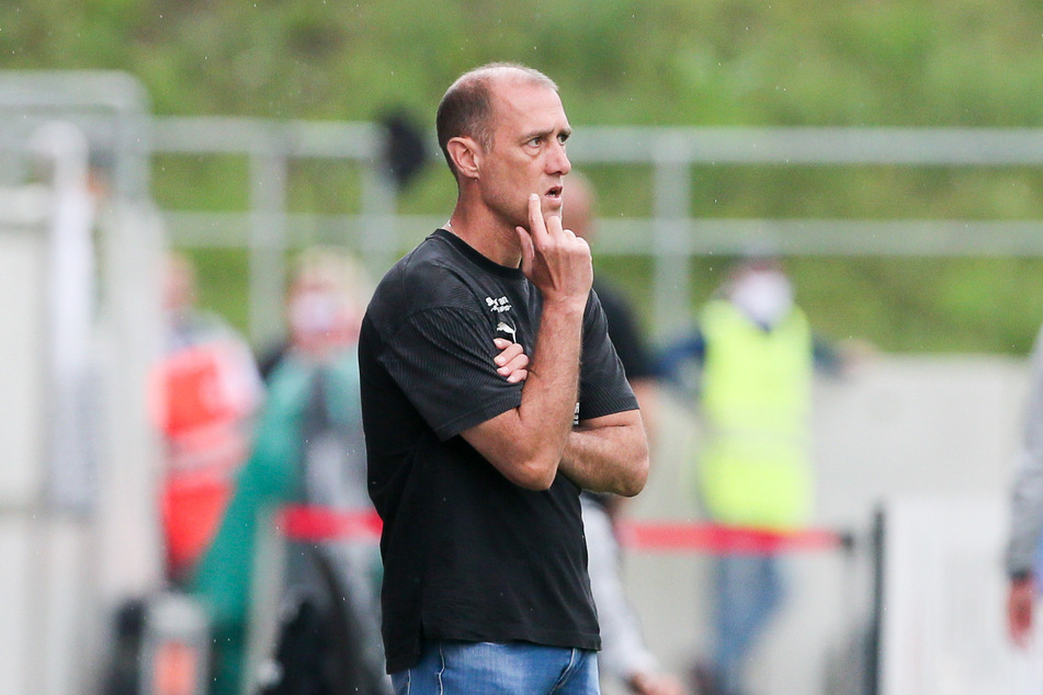 Muss FSV-Trainer Joe Enochs vorzeitig gehen?