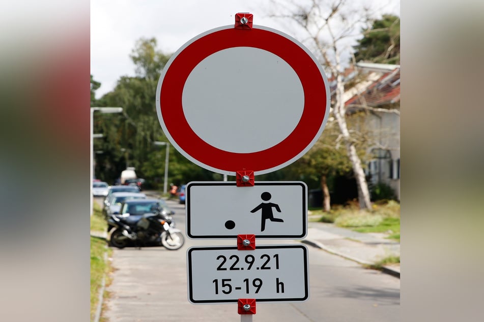Mit solch einem Schild sollen Anwohner ihre Straße temporär zur Spielstraße machen können.
