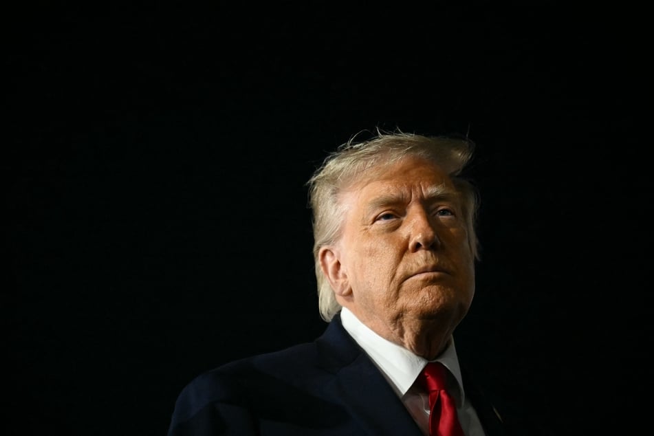 Donald Trump (79) ist davon überzeugt, dass der Iran einen US-Militärhubschrauber abgeschossen hat.