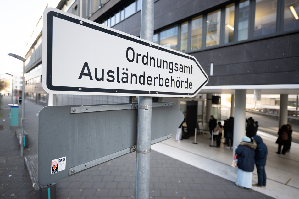 Die Magdeburger Ausländerbehörde soll in Zukunft einen anderen Standort bekommen. (Symbolbild)