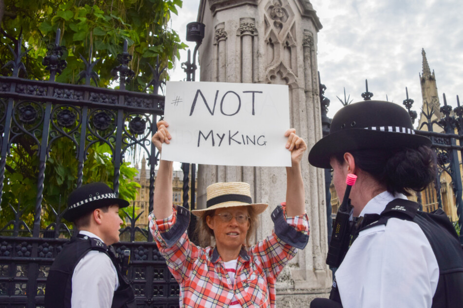In Großbritannien war es nach dem Tod der Queen vereinzelt zu Protesten gekommen.