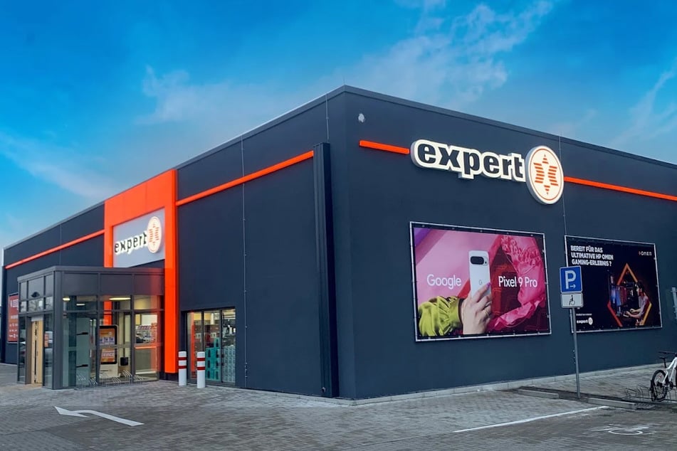 Mit diesen Angeboten überrascht Expert zu den Black Weeks