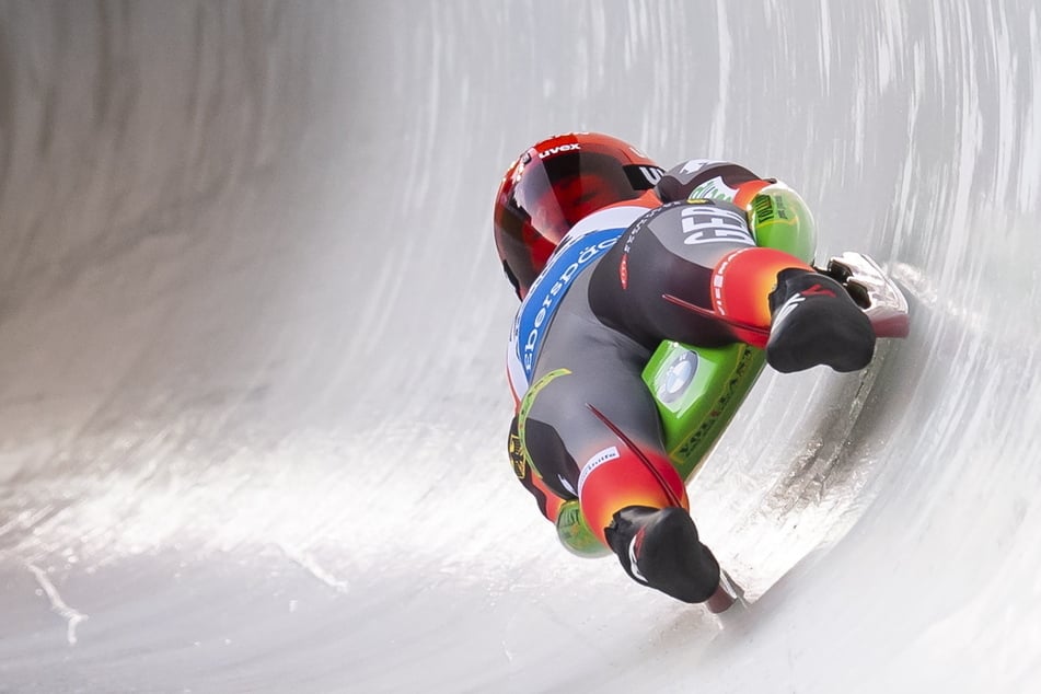 Julia Taubitz (26) in Aktion: Hier beim Rodel-Weltcup Anfang 2020 in Altenberg.