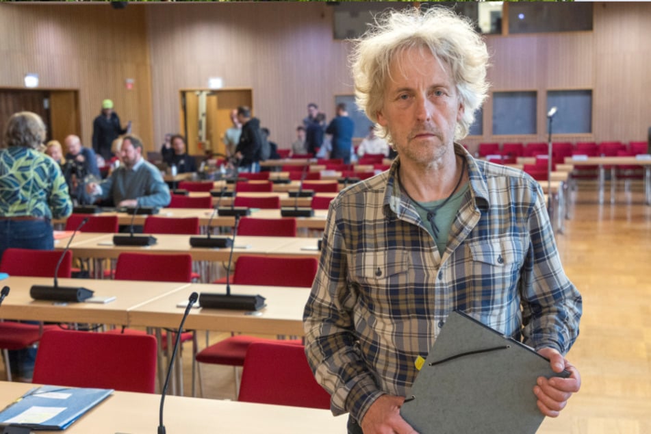 Blieb mit seinem Anliegen im Rat erfolglos: Grünen-Stadtrat Torsten Schulze (55) wollte die Wochenmärkte wieder attraktiver machen.