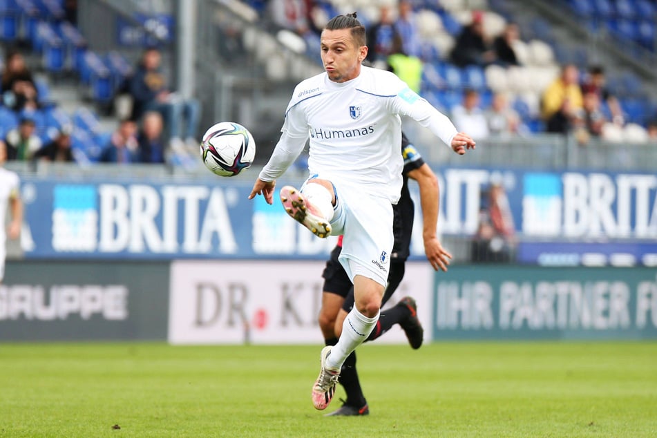 Acht Scorerpunkte nach sechs Spielen: Baris Atik (26) bringt seine Fähigkeiten beim 1. FC Magdeburg weiterhin gewinnbringend ein.