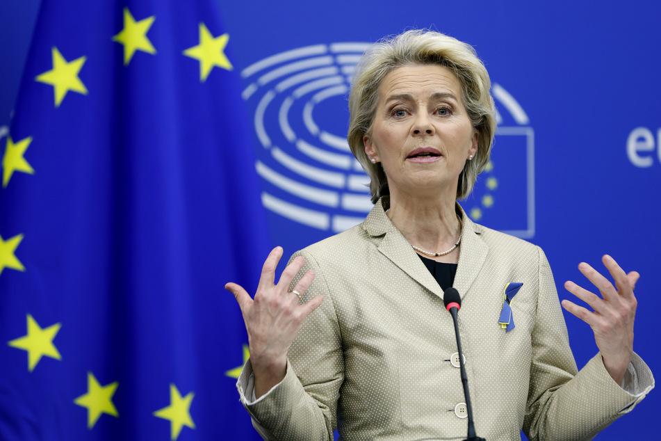 EU-Kommissionspräsidentin Ursula von der Leyen (63) will Wiederaufbauhilfe leisten - aber nur unter bestimmten Bedingungen.