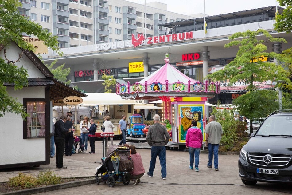 In der Nähe des Prohlis-Centers soll ein 27-Jähriger mehrere Kinder angesprochen und zum Mitkommen aufgefordert haben. (Archivbild)