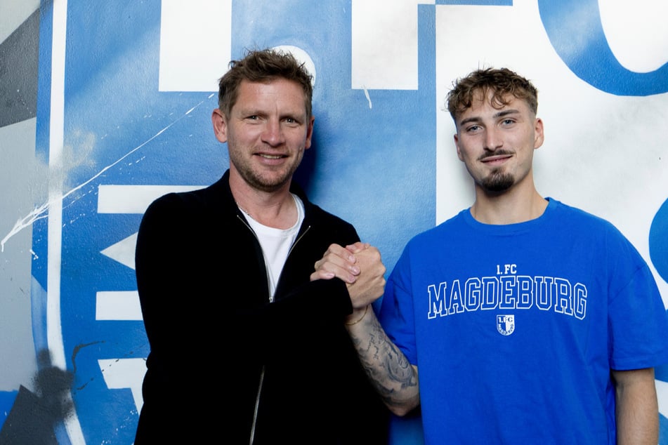 Er ist der erste Sommerneuzugang der Magdeburger: Tony Reitz (21, r.).