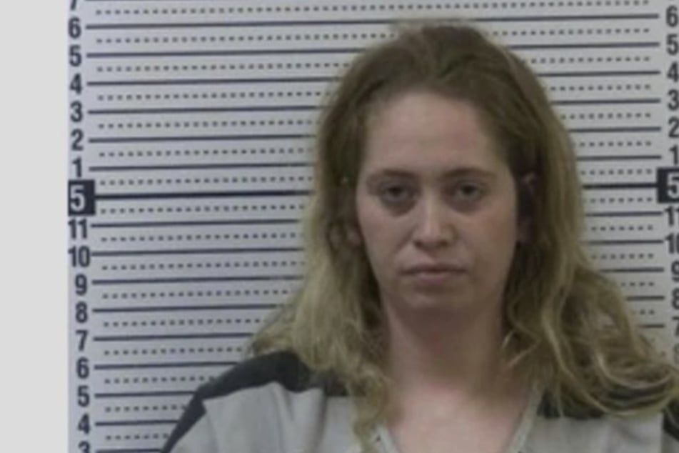 Arkansas woman pregnant after having sex with 14-year-old