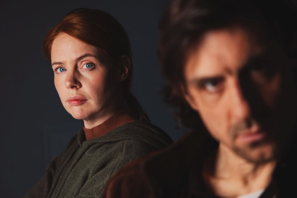 Toni bekommt bei einer Ermittlung einen Partner zur Seite gestellt, der ihr schon einmal geholfen hat.