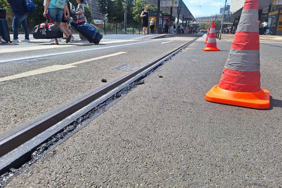 Leipzig: Drastische Maßnahme wegen Hitze: LVB stellen Tram-Betrieb bis Mitternacht ein