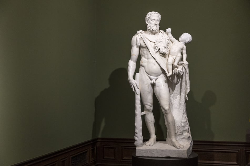 Die Alte Meister Gemäldegalerie lädt zu einer Reise in die Antike ein.
