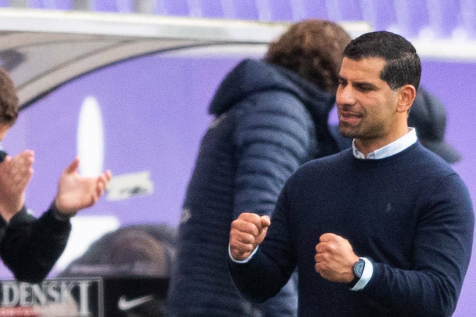 Lilien-Coach Dimitrios Grammozis freut sich über den Auswärtssieg in Aue am vergangenen Dienstagabend.