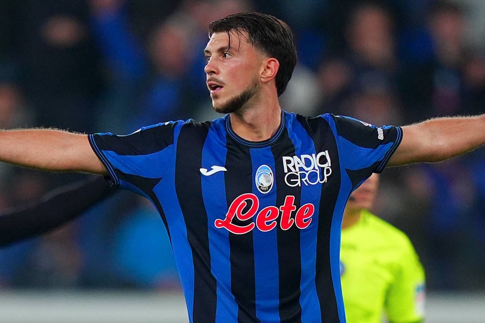 Für Ex-Hertha-Bubi Lazar Samardzic (23) greift eine Kaufpflicht bei Atalanta Bergamo, die den Berlinern eine Ausbildungsvergütung einbringt.