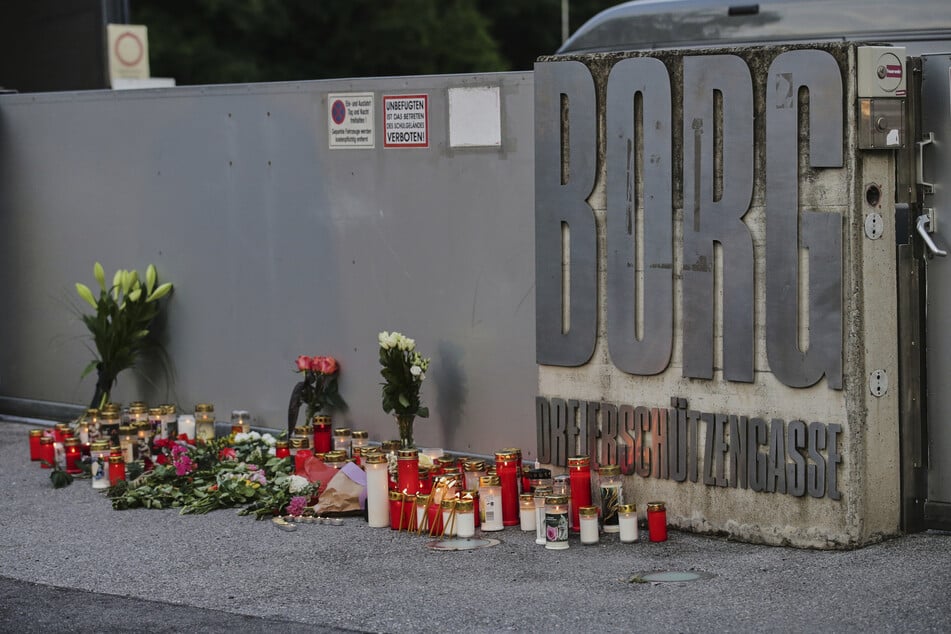 Noch immer sitzt der Schmerz tief: Am 10. Juni erschoss der 21-jährige Täter neun Schüler und eine Lehrerin am BORG Dreierschützengasse.