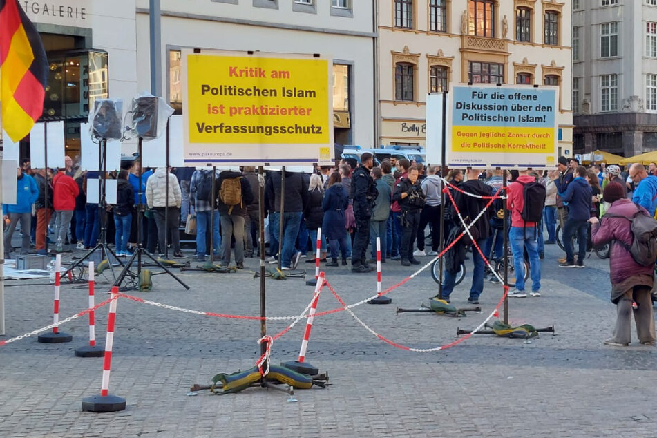 Leipzig: Mehrere Straftaten: Eskalation bei gegnerischen Kundgebungen in Leipzig