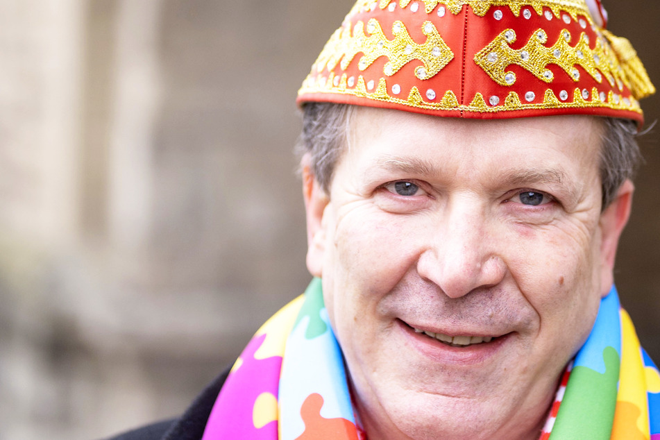Karneval in Gefahr? Kölns Festkomitee-Präsident bleibt optimistisch, Bollerwagen-Verbot am 11.11.