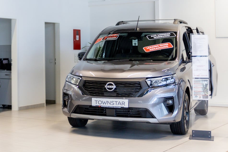 Abbildung zeigt Sonderausstattung.