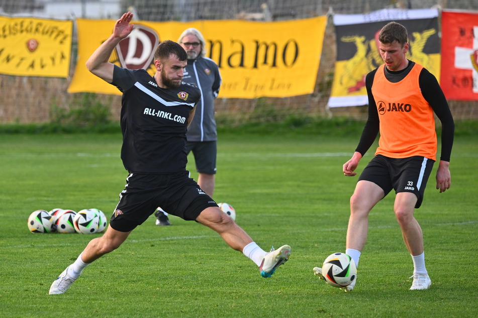 Lars Bünning (26, l.) wird auch über die Saison hinaus in der Dynamo-Defensive verteidigen.