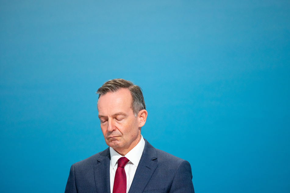 Verkehrsminister Volker Wissing (53, FDP) ist nicht begeistert von der Arbeit seines Amtsvorgängers Andreas Scheuer (49, CSU). (Archivbild)
