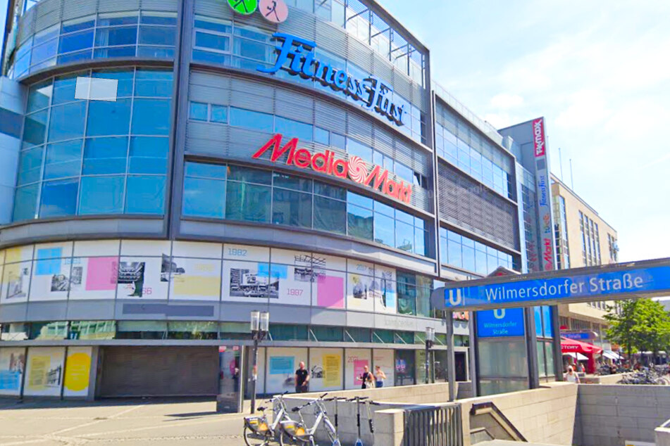 MediaMarkt Berlin-Charlottenburg (im Kant Center) - Krumme Straße 48.