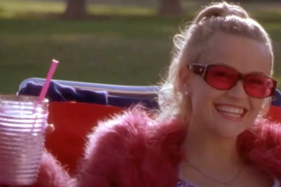 Reese Witherspoon producing Legally Blonde spinoff TV series!
