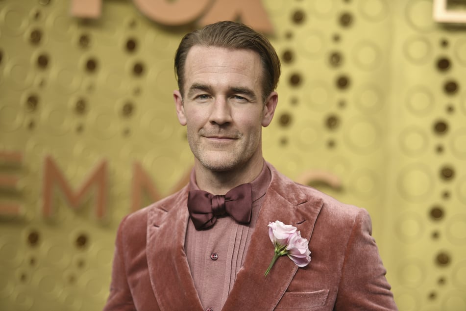 Nach einem langjährigen Kampf gegen den Krebs ist Schauspieler James Van Der Beek (†48) am Mittwochmorgen gestorben.