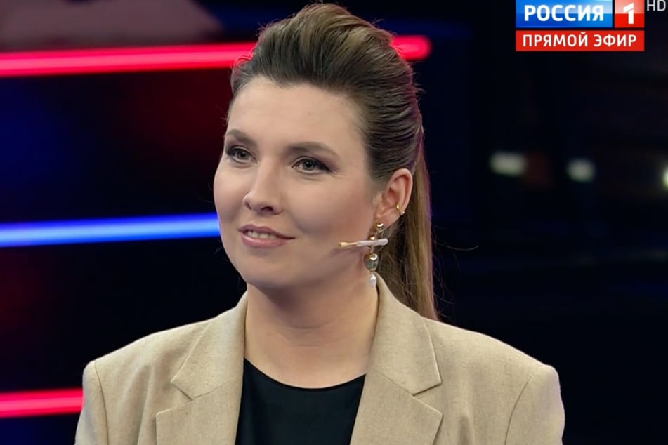 Talkshow-Host Olga Skabejewa (38) erklärt die Welt aus Sicht des Kremls.
