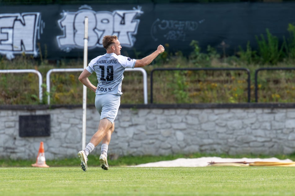 Philipp Wendt machte kurz vor der Halbzeit das 1:0 per direktem Freistoß. Ein Treffer aus dem Nichts.