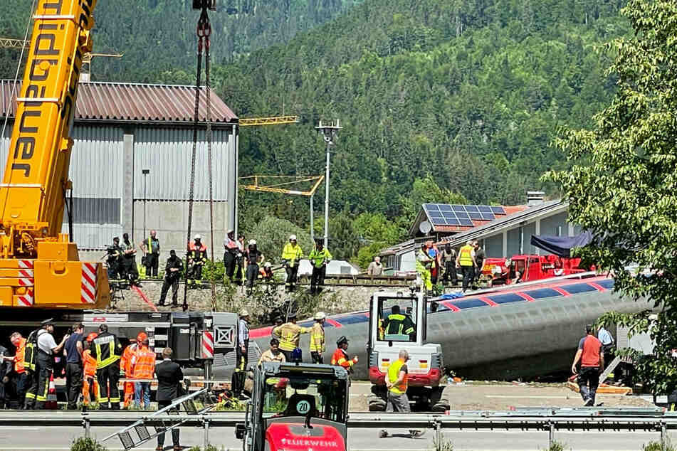 Bei dem schweren Zugunglück in Garmisch-Partenkirchen haben Anfang Juni fünf Menschen ihr Leben verloren.