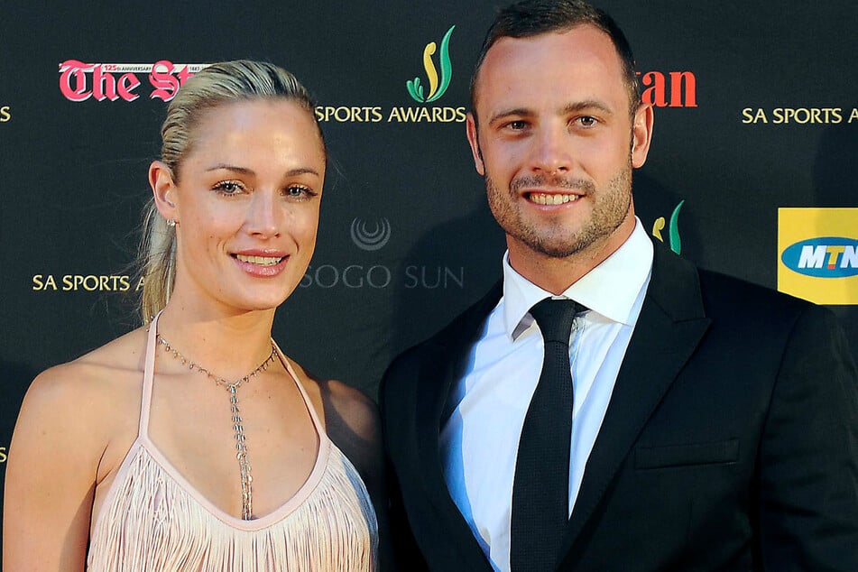 Oscar Pistorius (37) mit seiner damaligen Freundin Reeva Steenkamp (†29). Für den Mord an ihr befand sich der frühere Athlet in Haft.