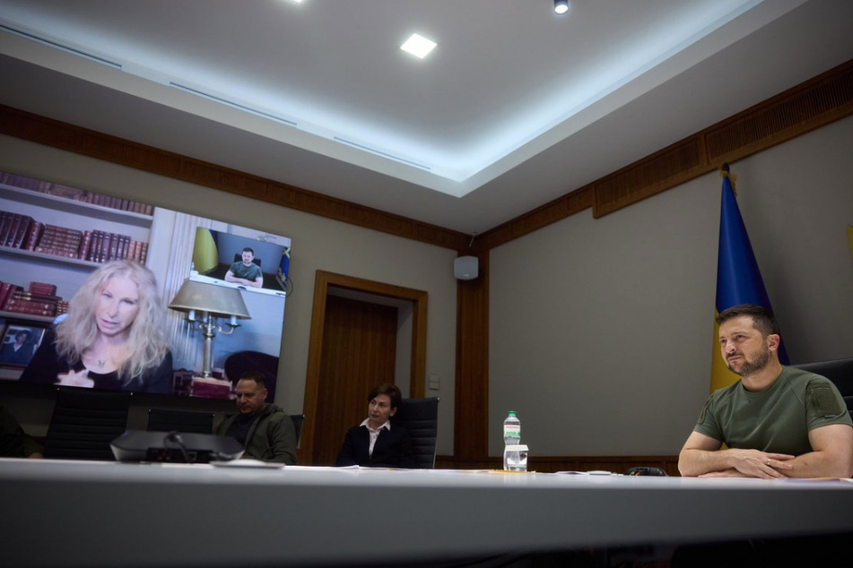 Barbra Streisand spoke to Ukrainian President Volodymyr Zelensky via videolink.