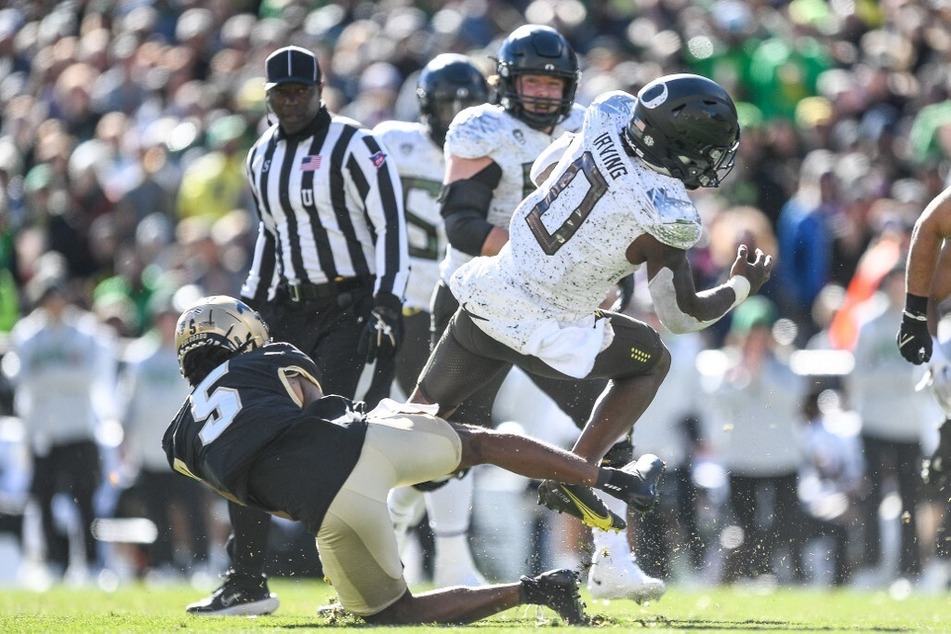 Oregon is projected to reign supreme in their showdown against Colorado.