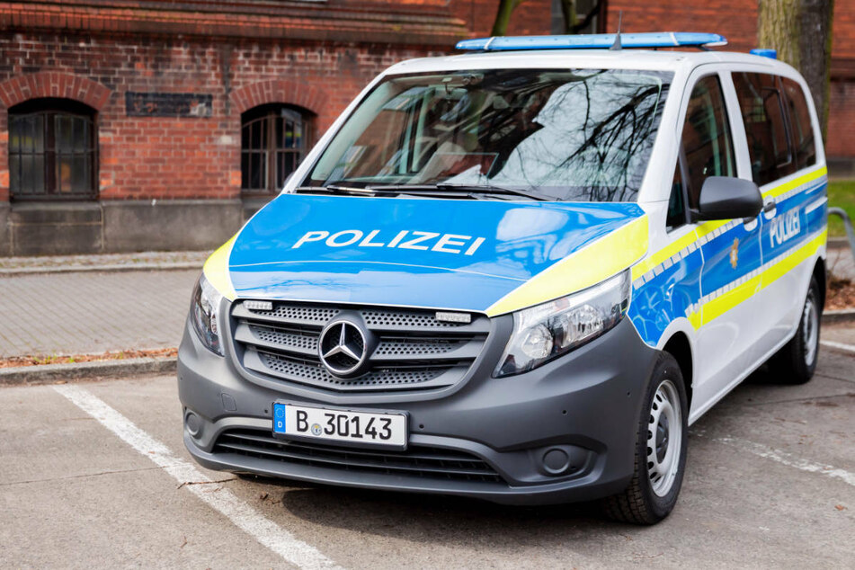 Der mutmaßliche Täter der Messerattacke stellte sich später freiwillig der Polizei. (Symbolfoto)