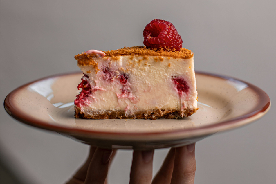 Good cheesecake is not just about balancing it on the plate, it's about balancing its flavors and textures as well.