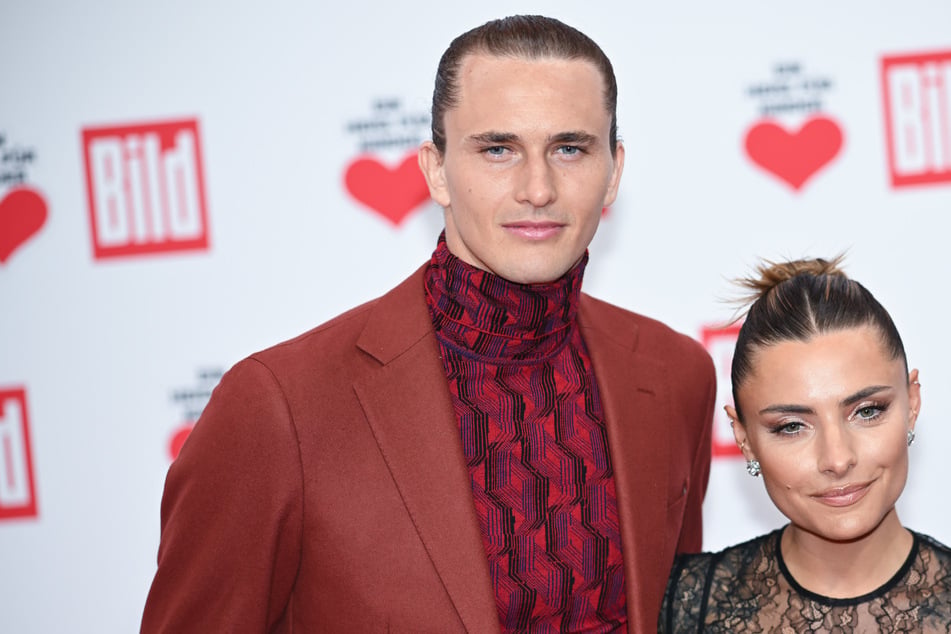 Mit einem besonderen Neuzugang: Sophia Thomalla überrascht Alexander Zverev in Paris