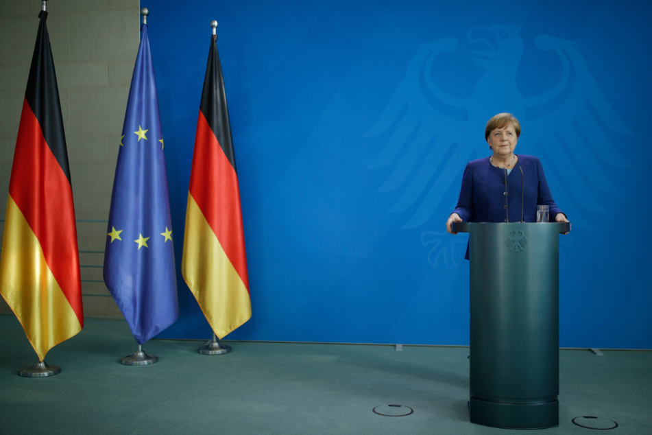 Offenbar ist das Gros mit der Arbeit der Regierung rund um Bundeskanzlerin Angela Merkel (65, CDU) sehr zufrieden.