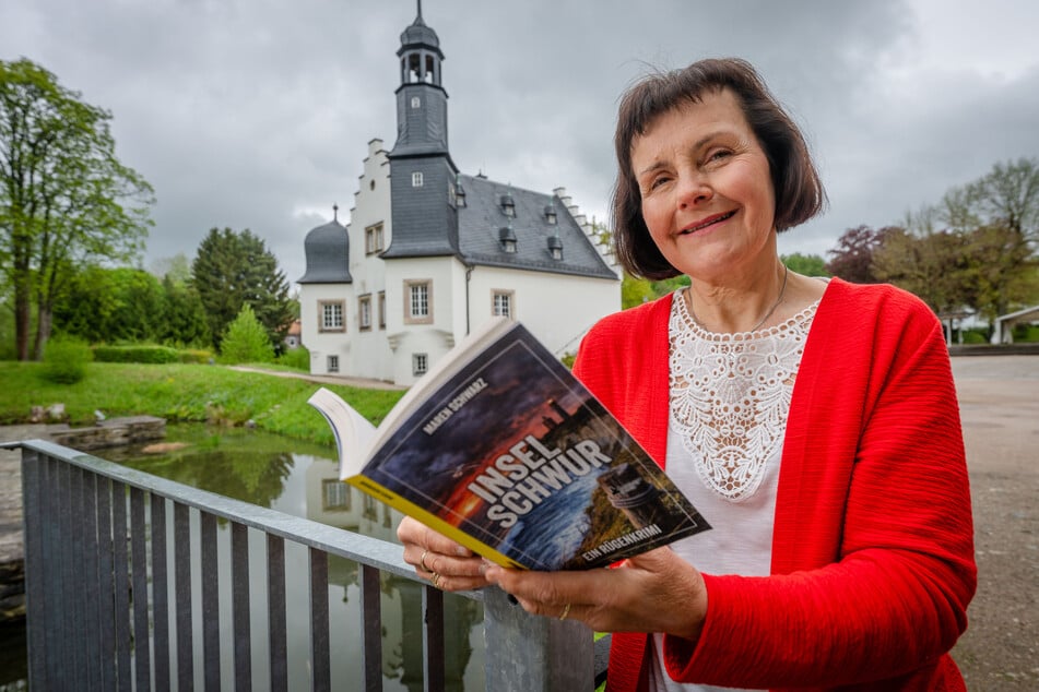 Die Autorin Maren Schwarz (62) veröffentlichte am 31. März ihren Roman "Inselschwur", der sowohl auf der Insel Rügen als auch in Sachsen spielt.