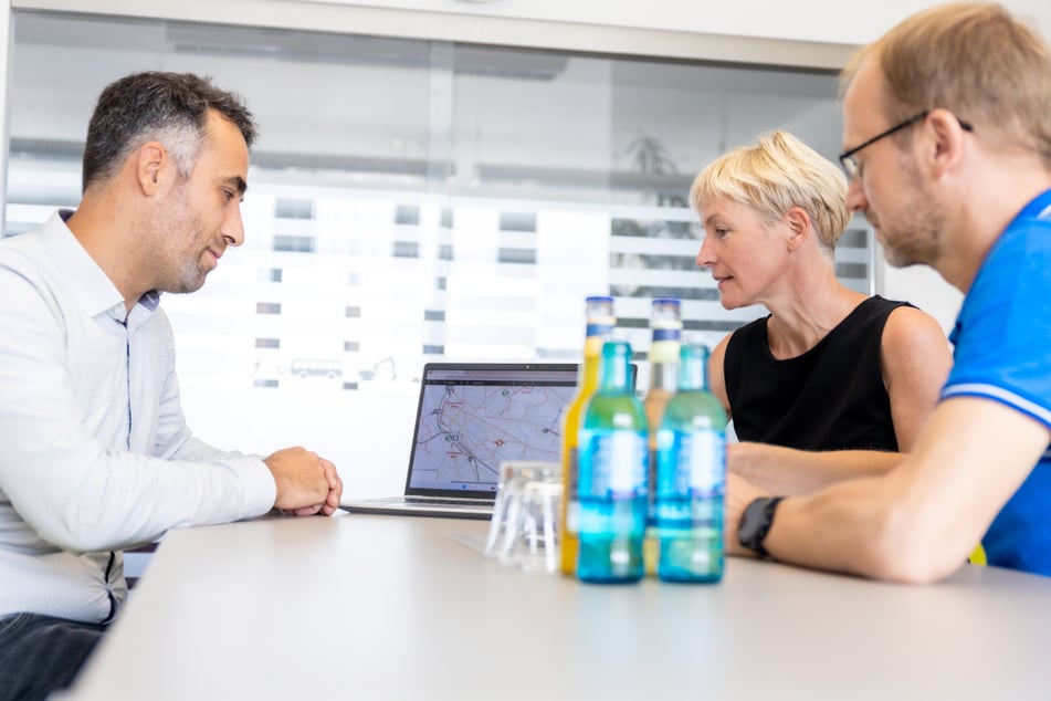 Hier geht's zum Jobangebot für den Projektmitarbeiter ÖPNV-Förderung (m/w/d).