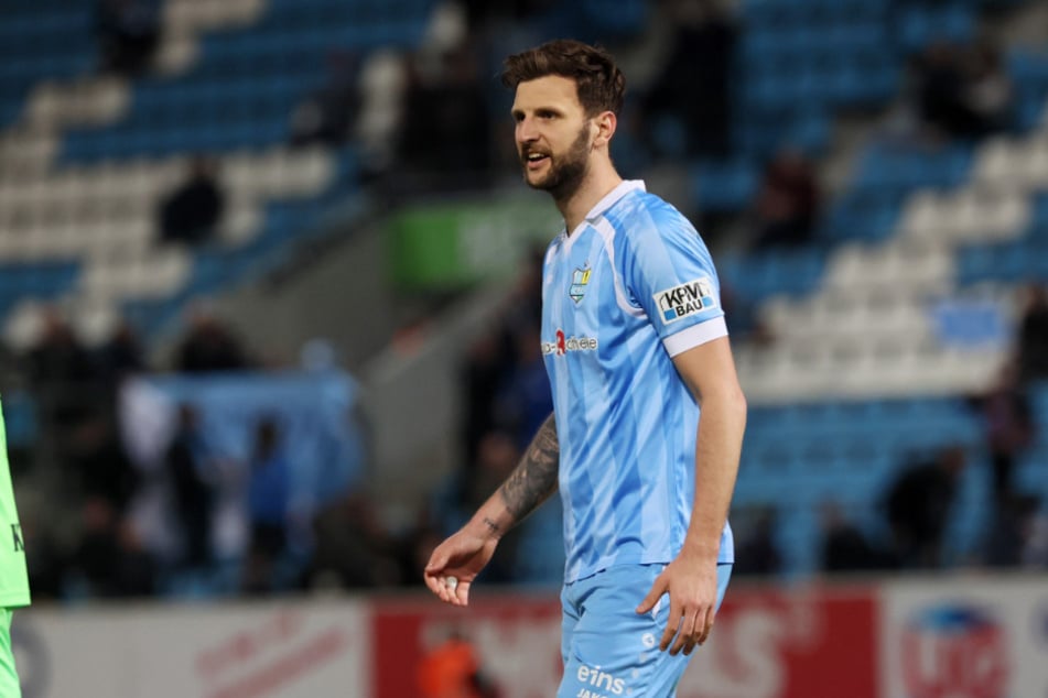 Dejan Bozic (33) hat derzeit mit einer Sprunggelenk-Verletzung zu kämpfen.