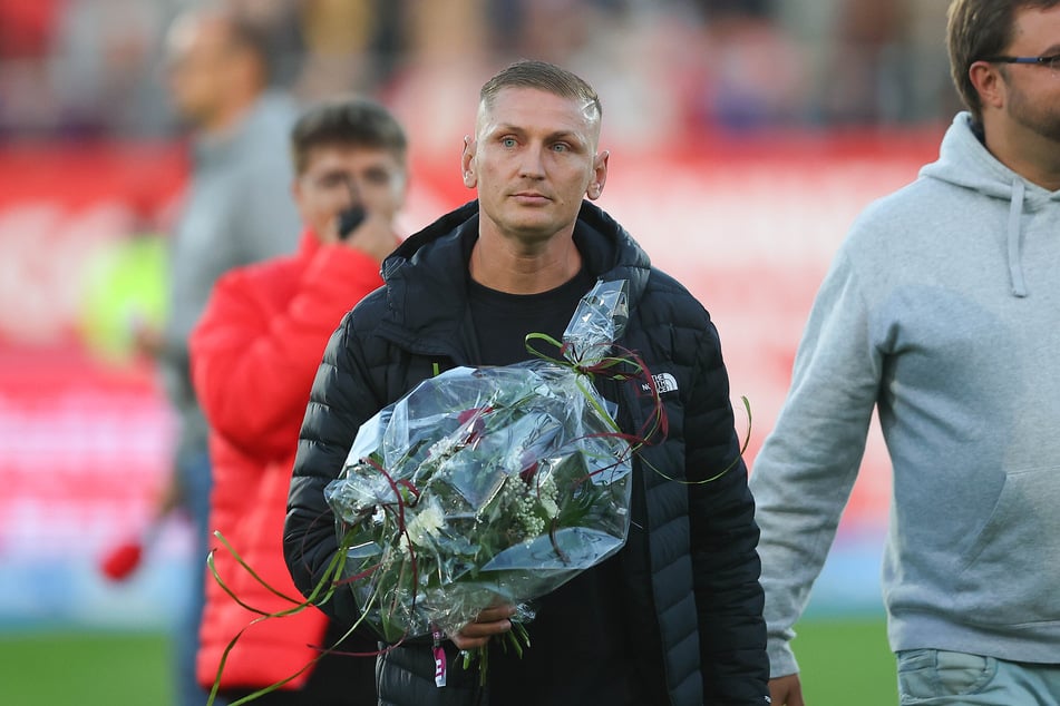 Vor dem Anpfiff wurde Vereinslegende Marc-Philipp Zimmermann noch einmal gebührend verabschiedet.