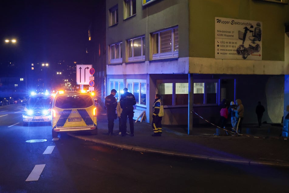 Die Polizei war mit einem größeren Aufgebot vor Ort, um die Auseinandersetzung im Stadtteil Heckinghausen zu beenden.