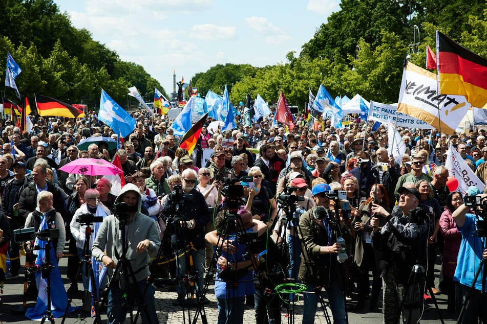 Am Samstag sind tausend Menschen bei einem "Friedensmarsch" durch Berlin unterwegs.