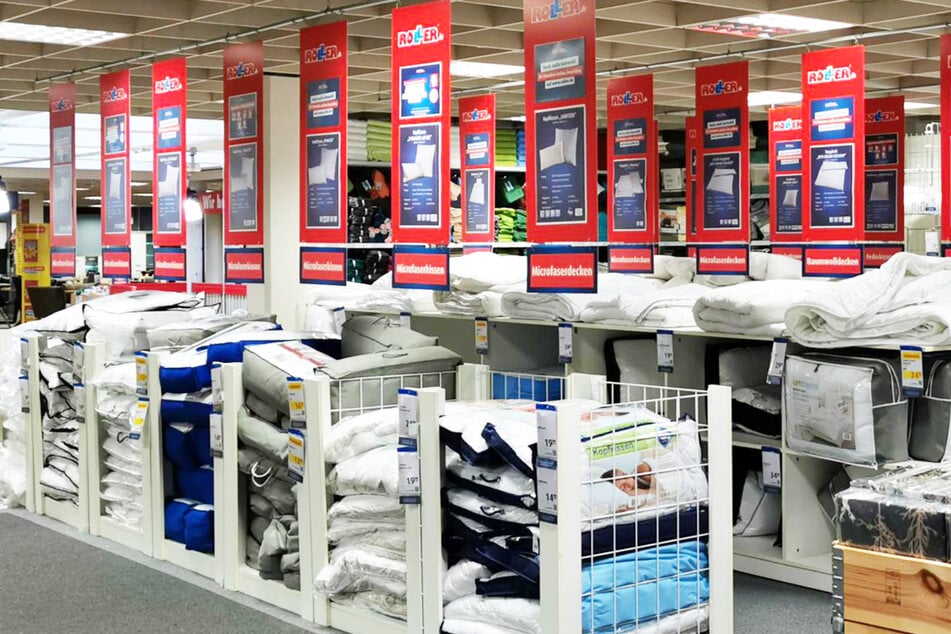 ROLLER verkauft Möbel wegen Schließung zum Sparpreis