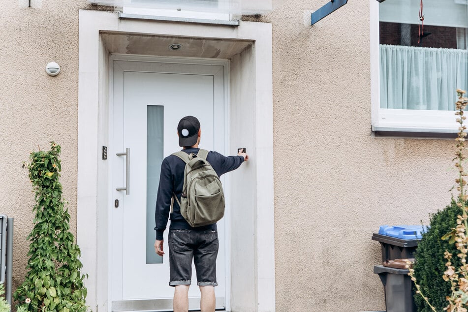 Mit einer simplen Masche verschaffte sich ein bislang Unbekannter Zutritt zu einer Löbtauer Wohnung. (Symbolfoto)